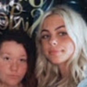 Meet your Posher, Alexandra